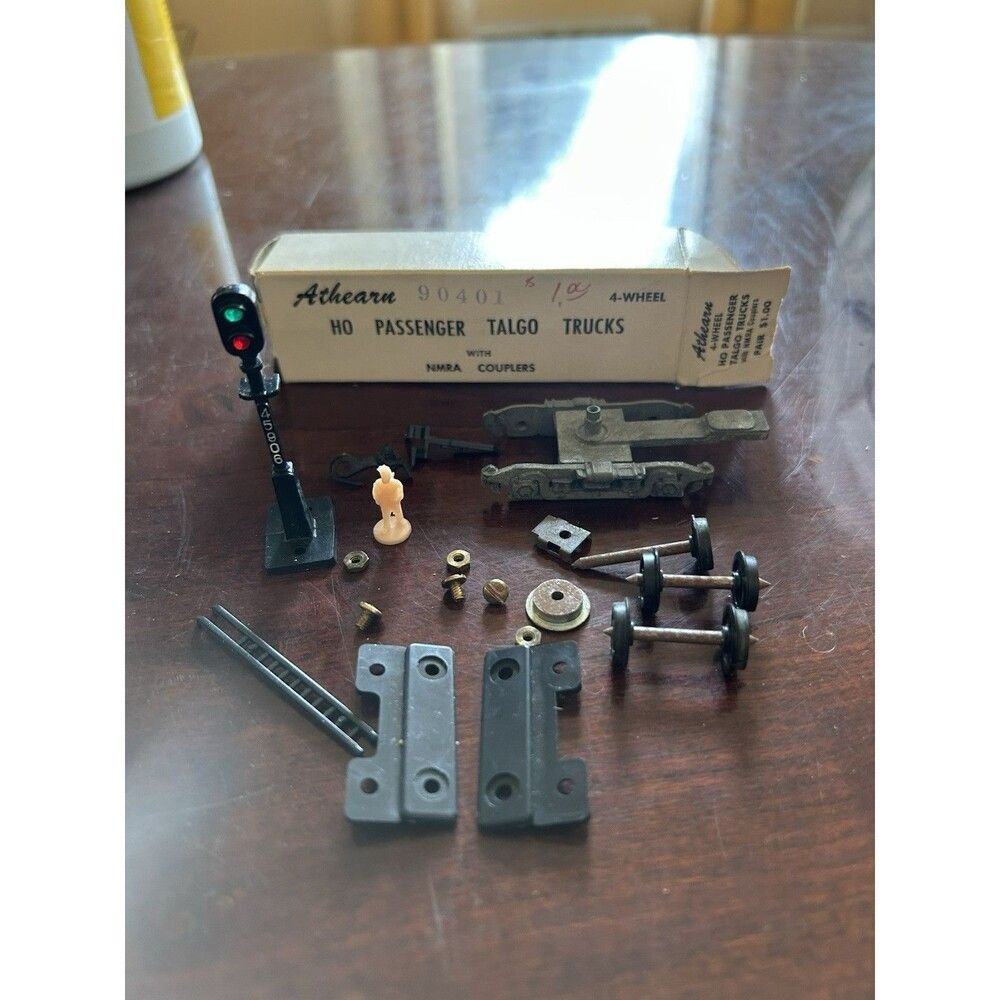 Athearn‎ HO Passenger Talgo Trucks Lionel Train Parts